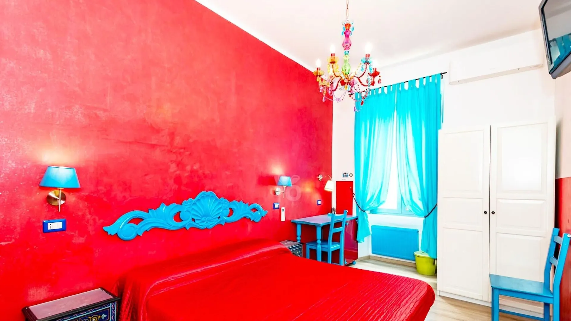 ローマ ドリーム ステーション Bed & Breakfast