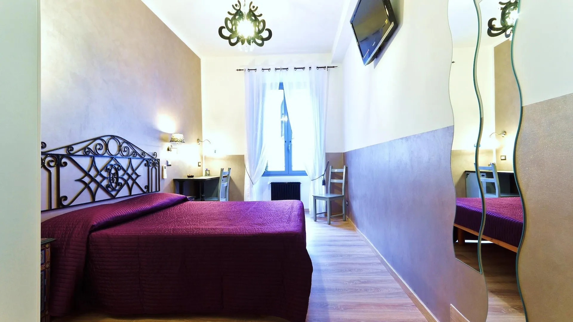 ローマ ドリーム ステーション Bed & Breakfast