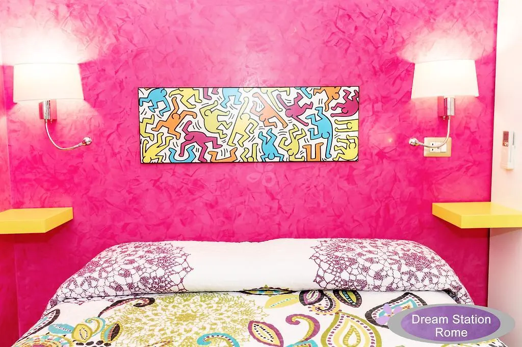 ローマ ドリーム ステーション Bed & Breakfast